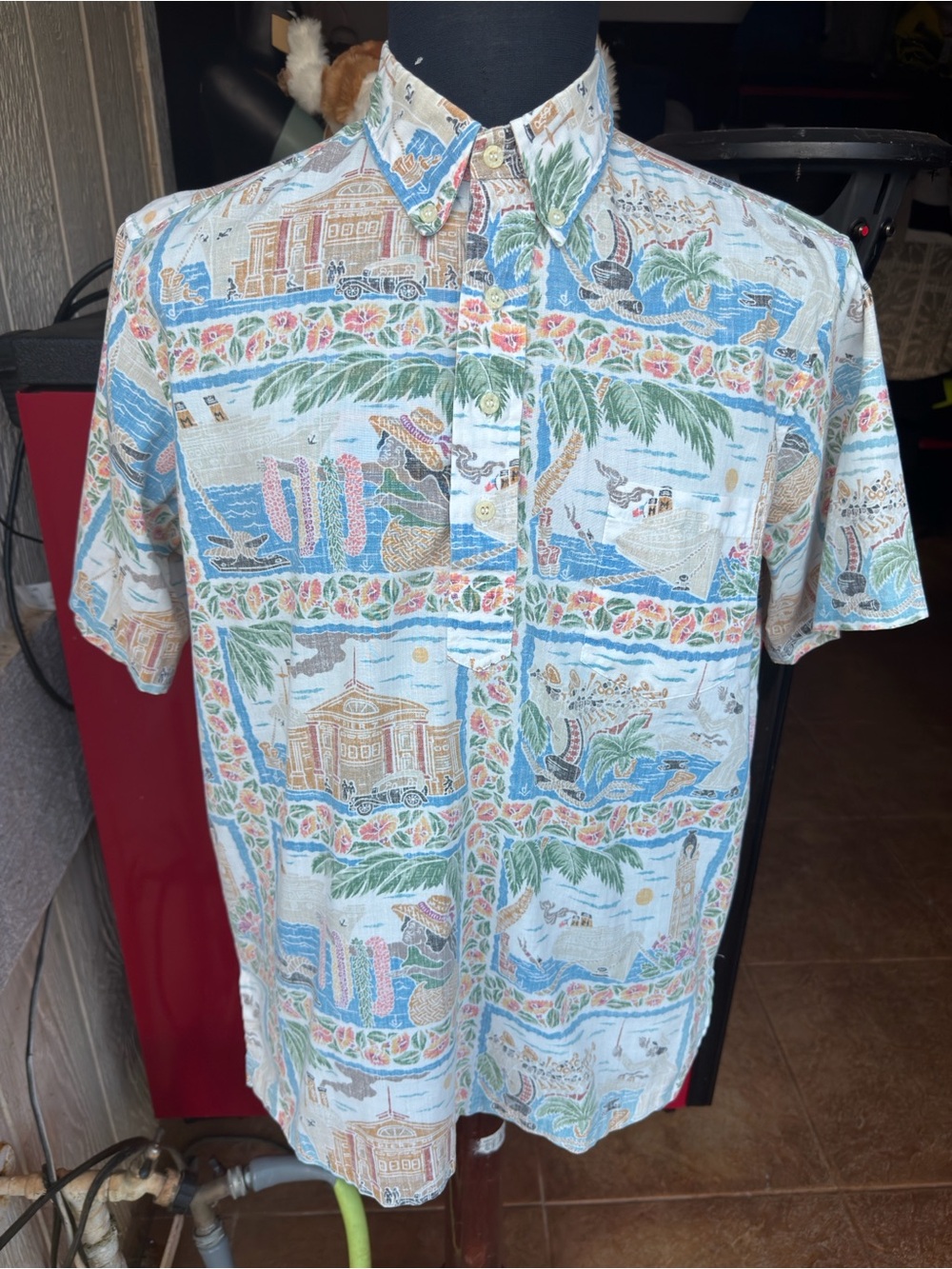 PreOwned Reyn Spooner Dietrich Varez Hawaiian Print Pullover Men's Medium